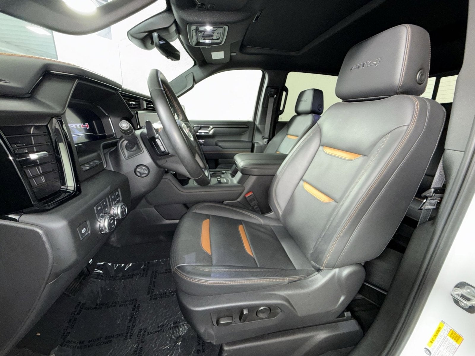 2025 GMC Sierra 1500 AT4