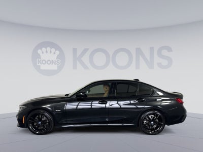 2022 BMW 3 Series 330e