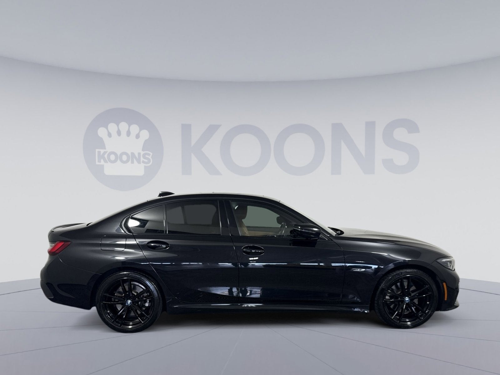 2022 BMW 3 Series 330e