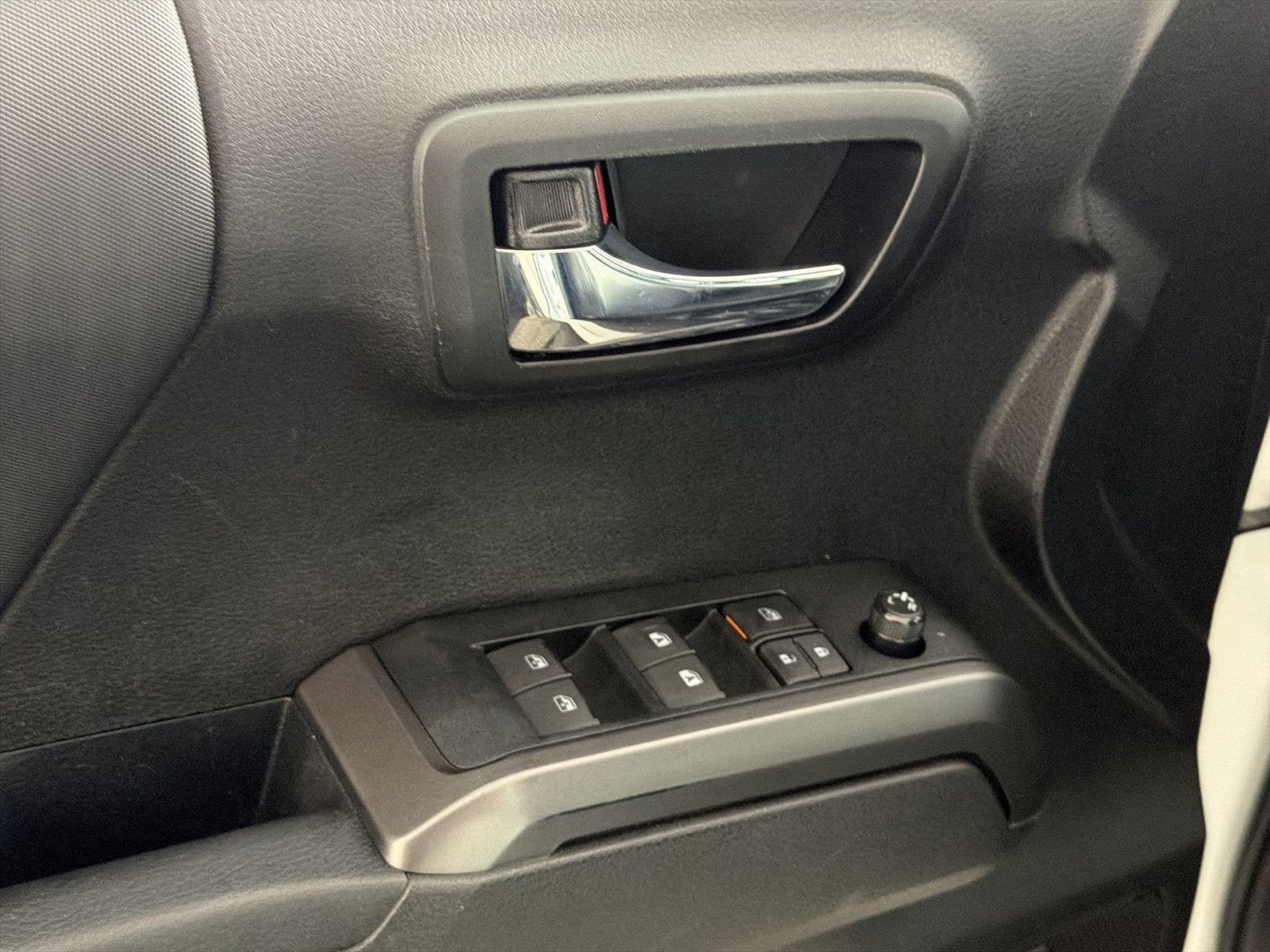 2021 Toyota Tacoma 4WD SR