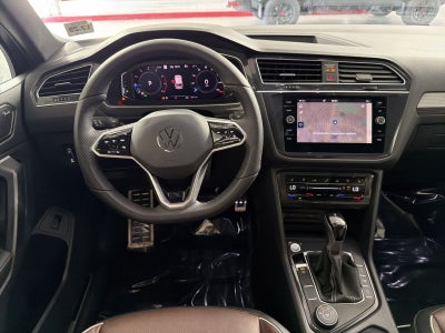 2024 Volkswagen Tiguan SEL R-Line
