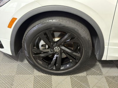 2023 Volkswagen Tiguan SE R-Line Black