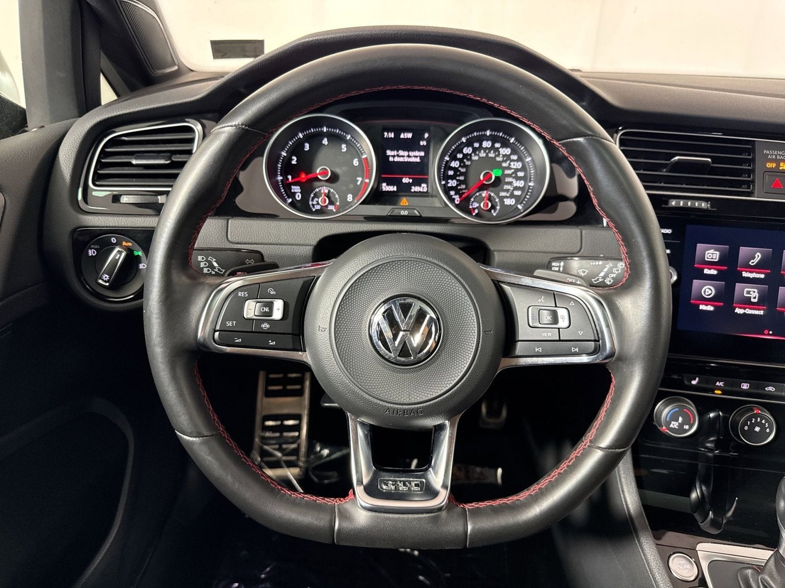 2021 Volkswagen Golf GTI S