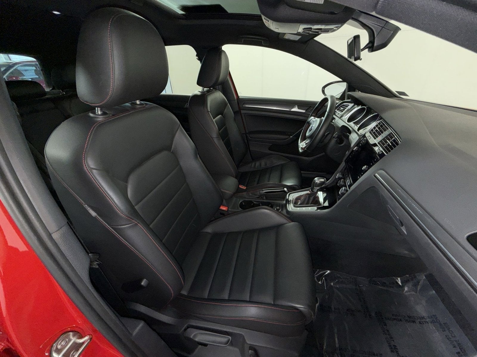 2021 Volkswagen Golf GTI S