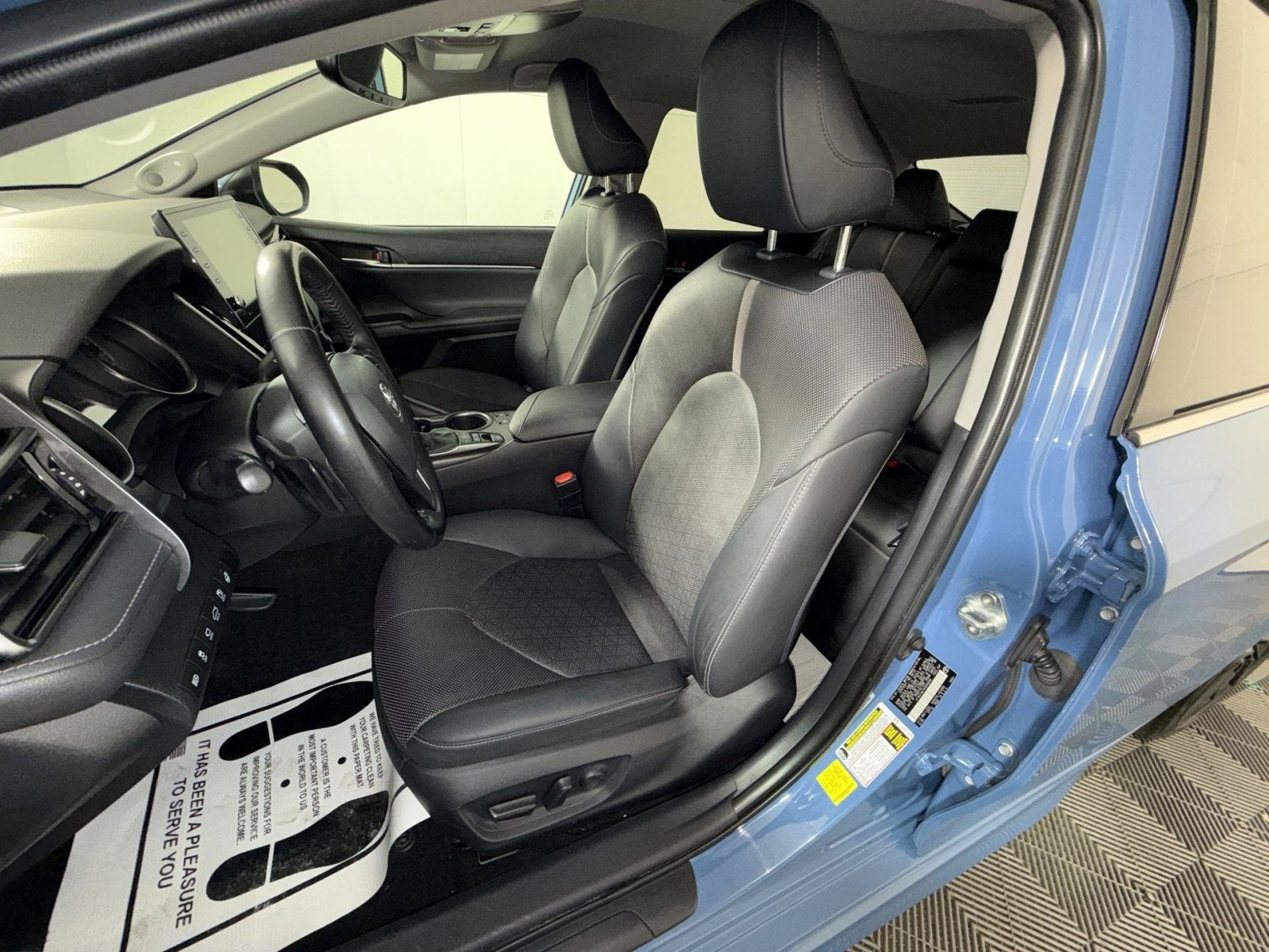 2023 Toyota Camry Hybrid XSE