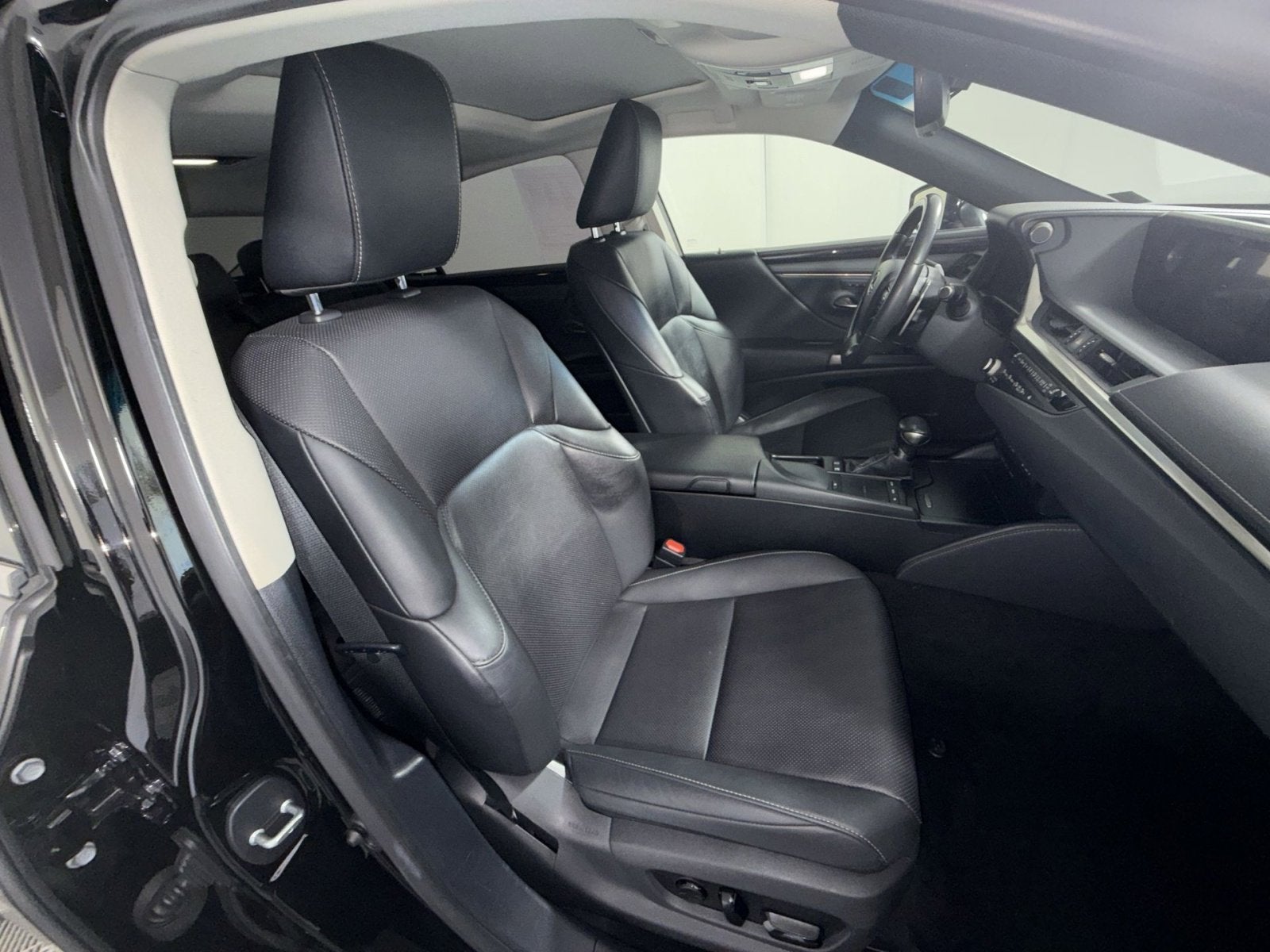 2021 Lexus ES ES 300h