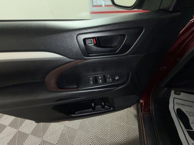 2017 Toyota Highlander LE