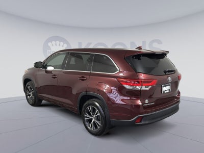2017 Toyota Highlander LE