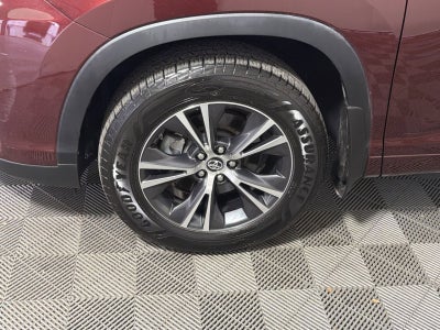 2017 Toyota Highlander LE