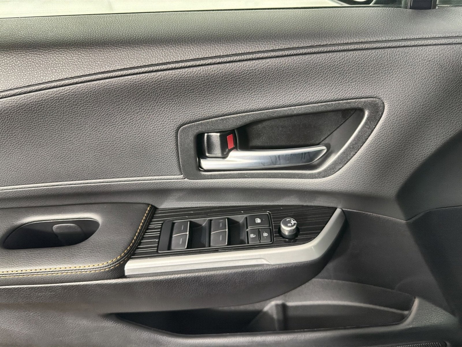 2025 Toyota Sienna XSE