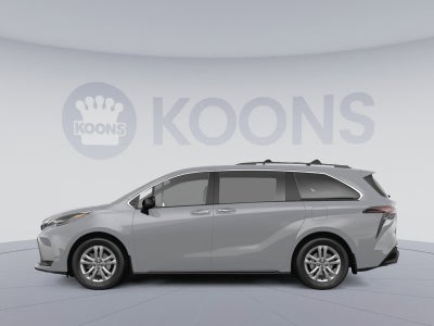 2023 Toyota Sienna XSE