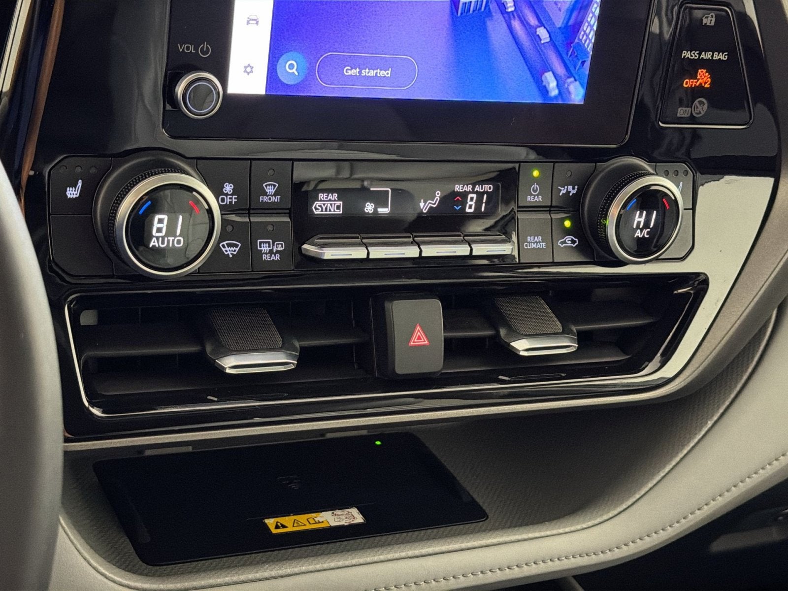 2024 Toyota Highlander Hybrid XLE