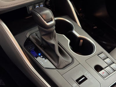 2024 Toyota Highlander Hybrid XLE