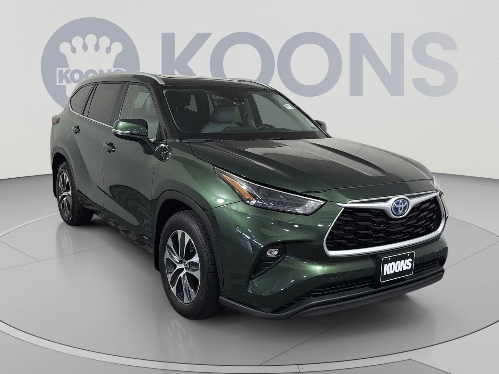 2024 Toyota Highlander Hybrid XLE