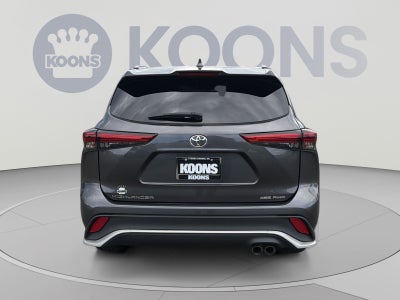 2023 Toyota Highlander L