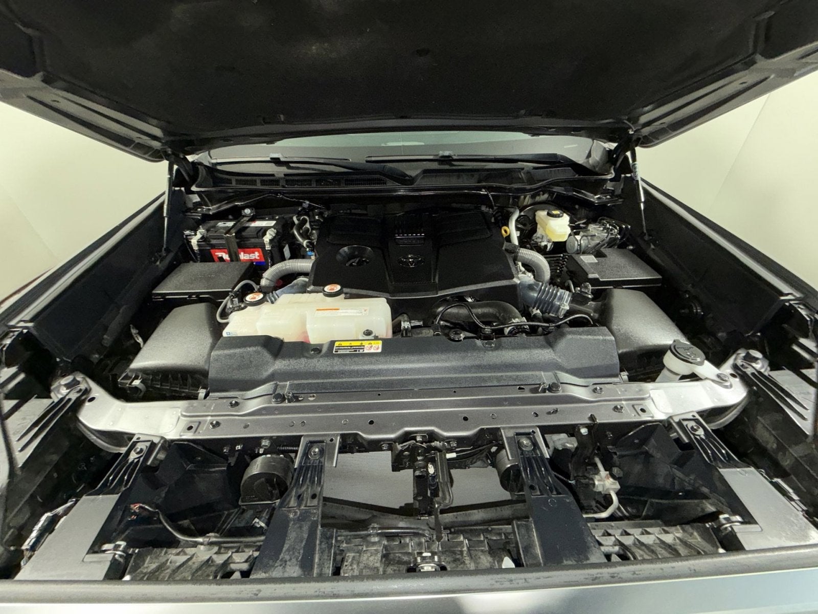 2022 Toyota Tundra 4WD Limited