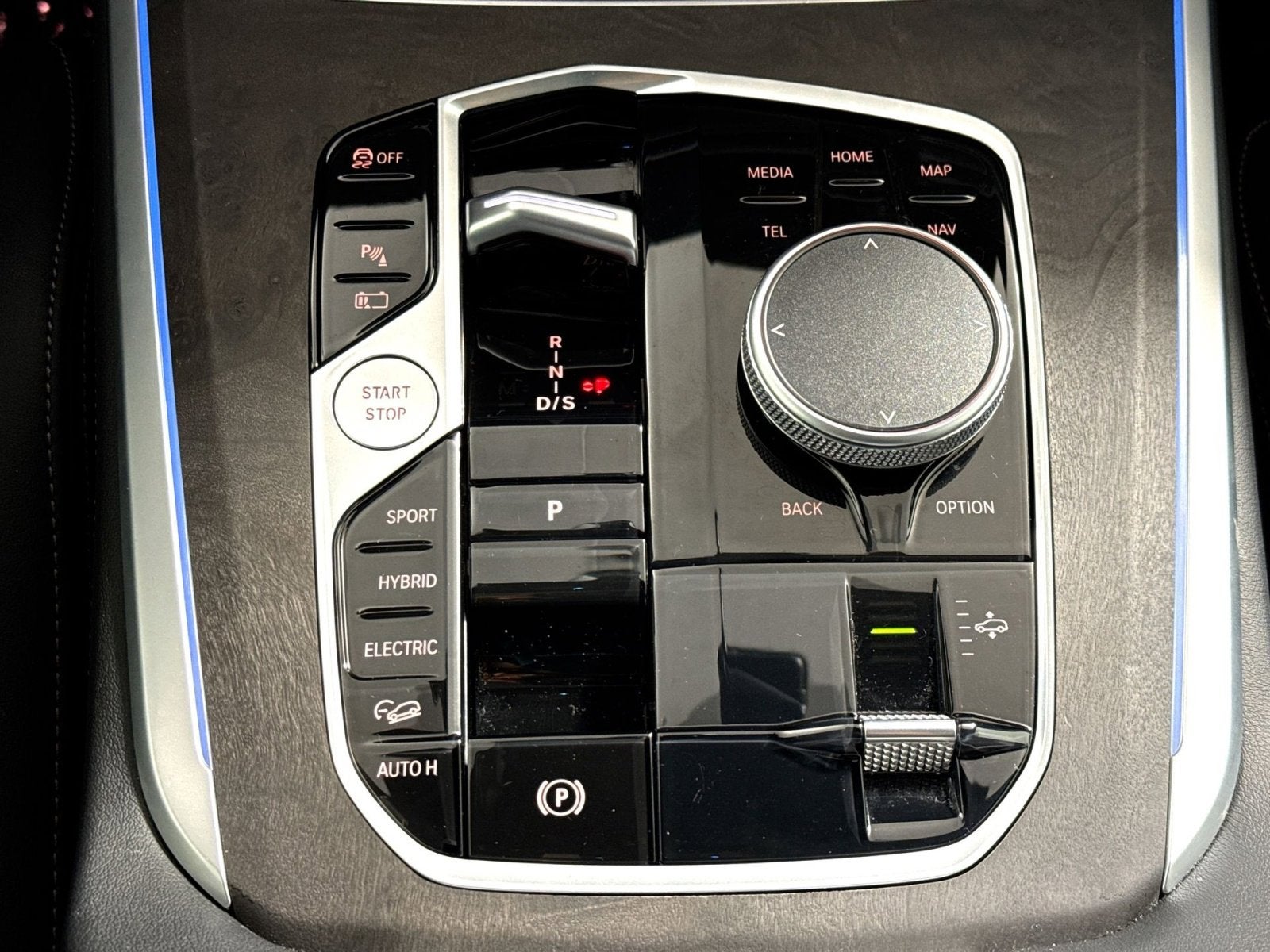 2025 BMW X5 xDrive50e