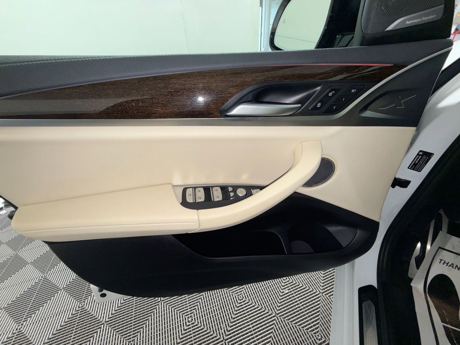 2023 BMW X3 M40i