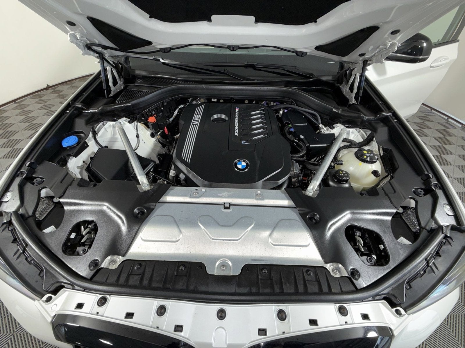 2023 BMW X3 M40i