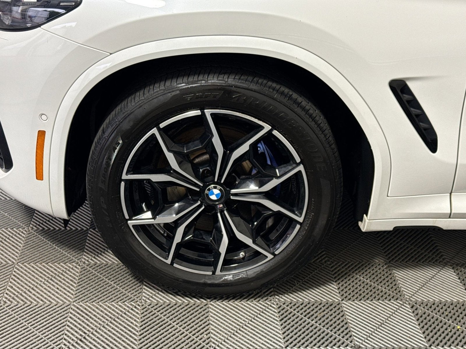 2023 BMW X3 M40i