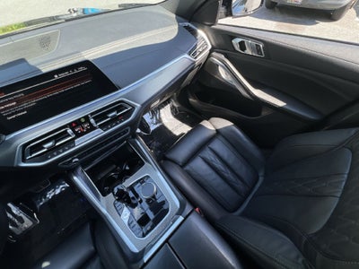 2023 BMW X6 xDrive40i