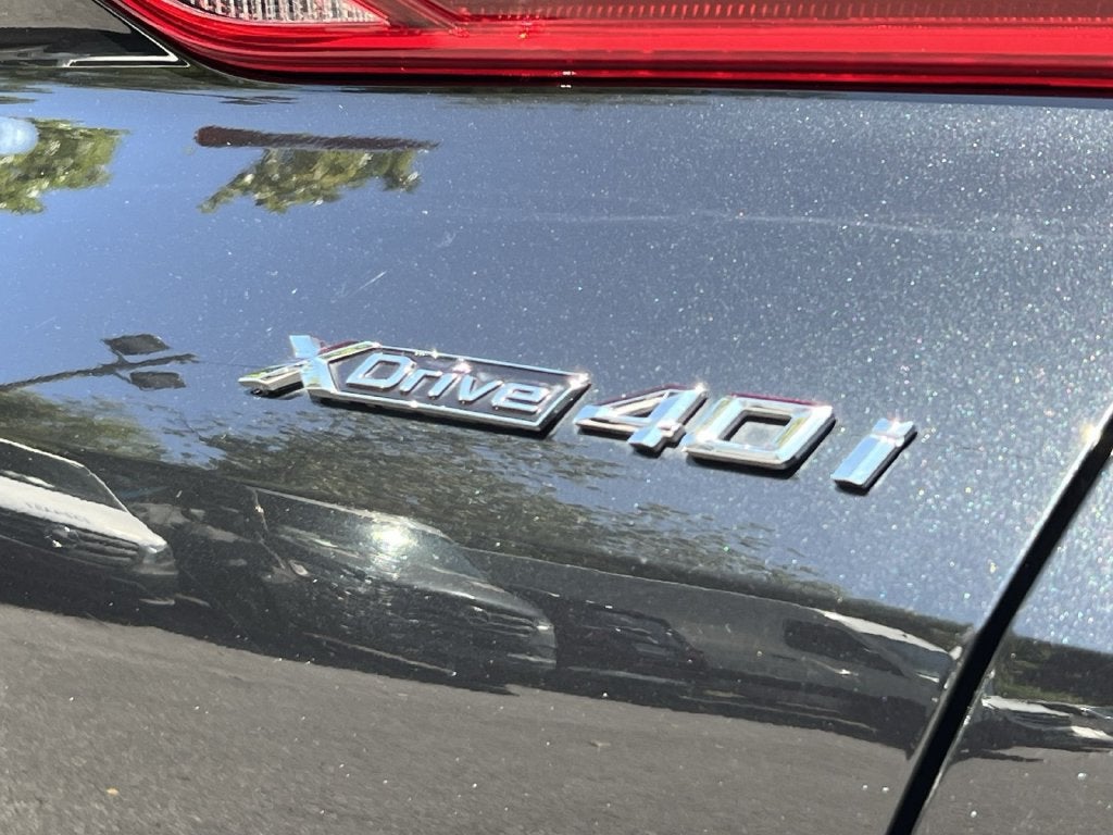 2023 BMW X6 xDrive40i