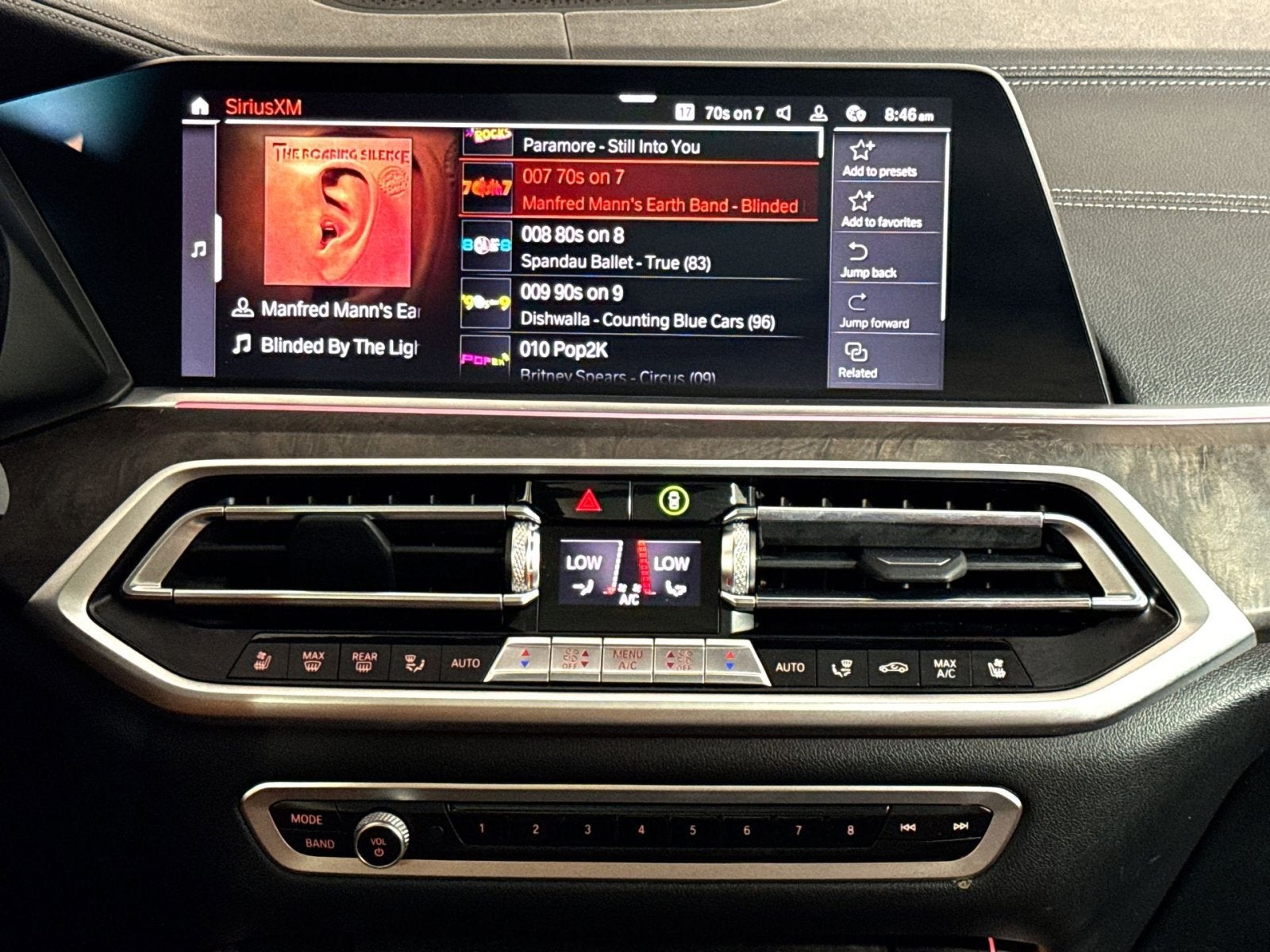 2022 BMW X5 M50i