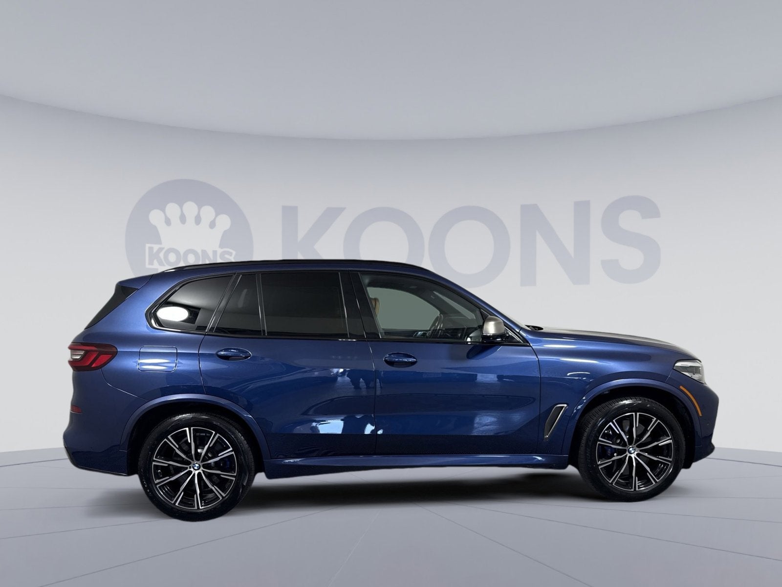 2022 BMW X5 M50i
