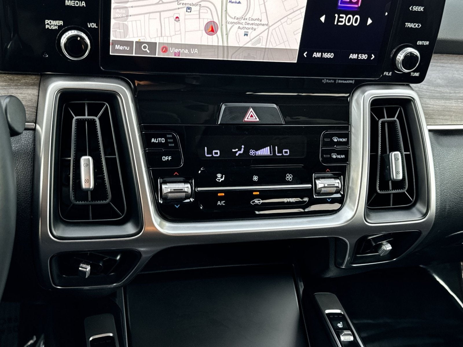 2023 Kia Sorento X-Line S