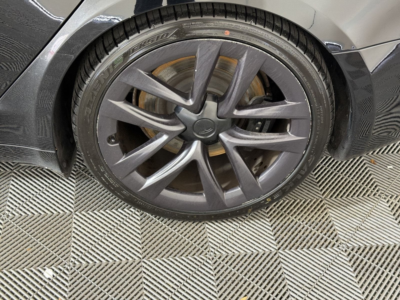 2021 Tesla Model S Plaid