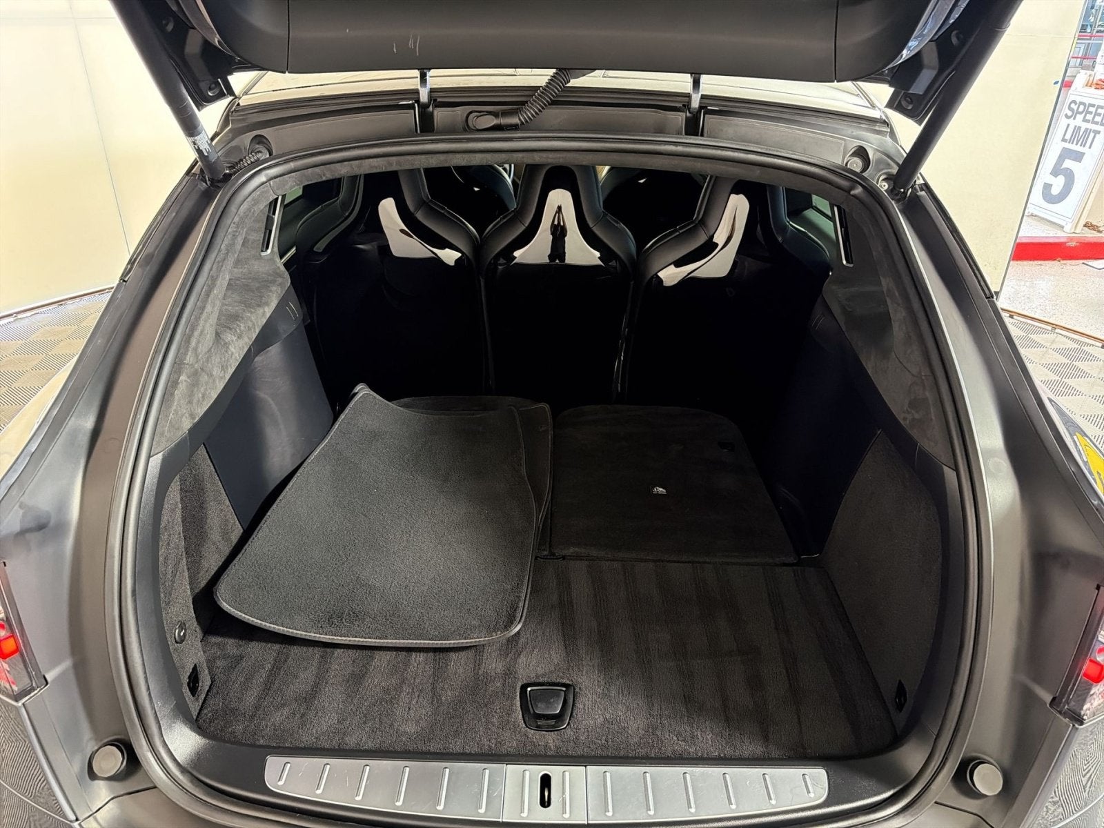 2017 Tesla Model X 90D