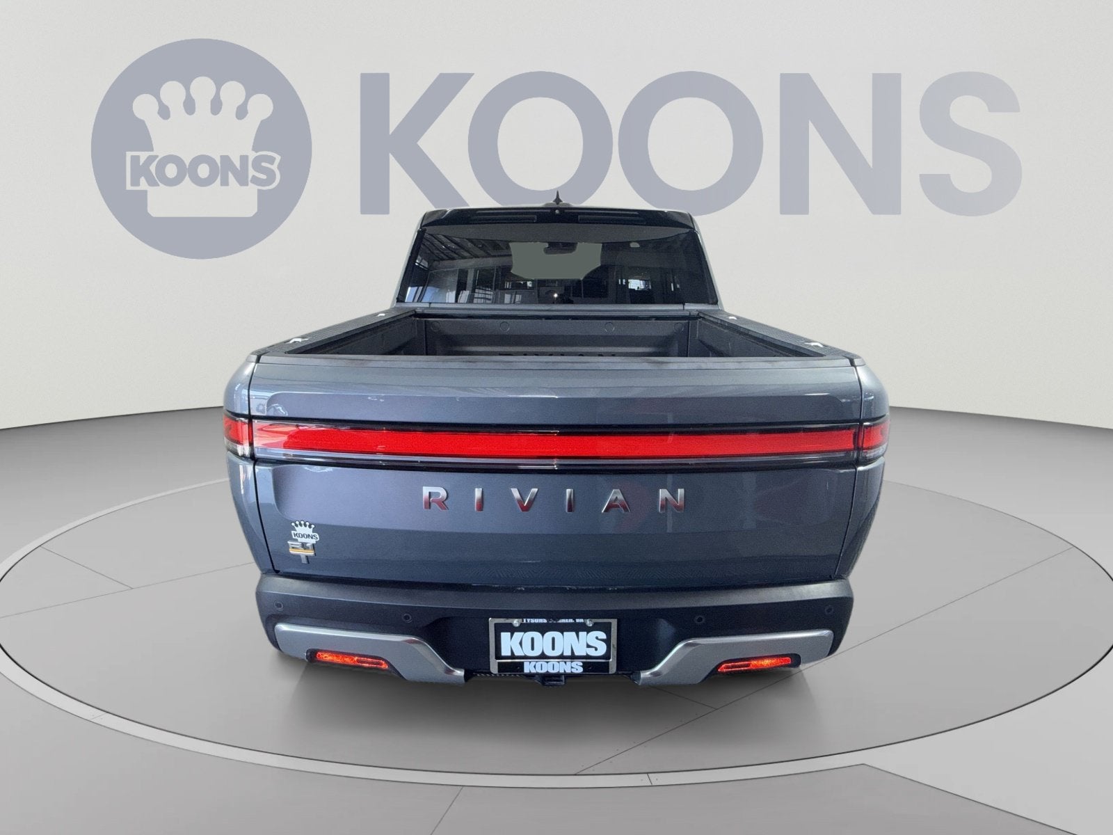 2022 RIVIAN R1T Adventure Package