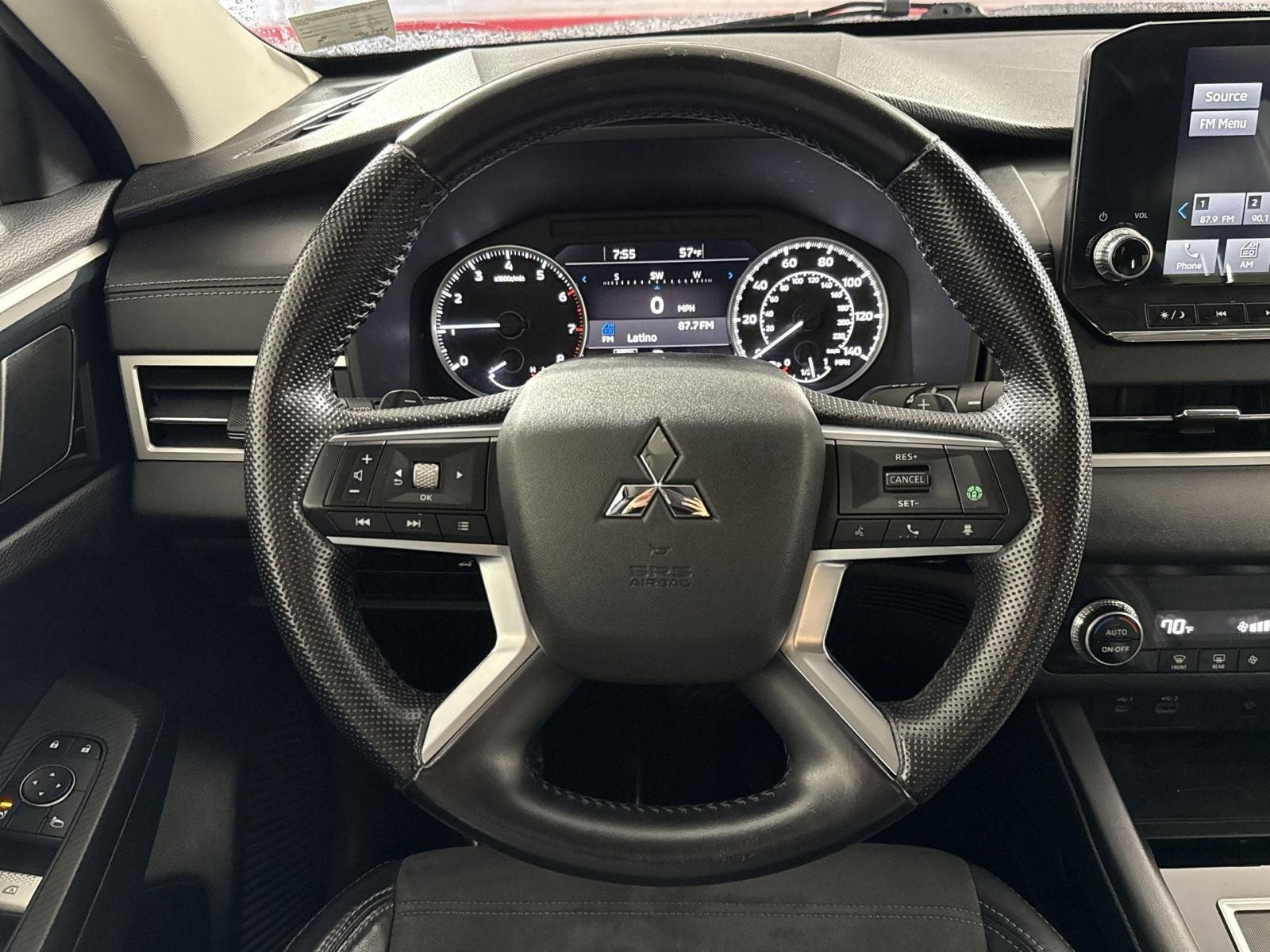 2022 Mitsubishi Outlander SE