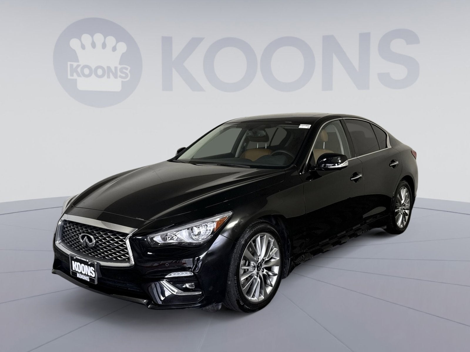 2023 INFINITI Q50 LUXE
