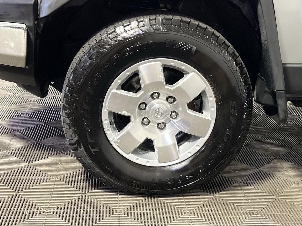 2010 Toyota FJ Cruiser 4WD 4dr Auto (Natl)