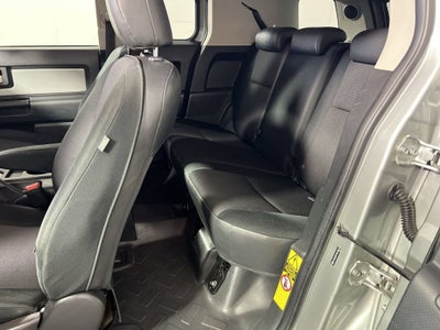 2010 Toyota FJ Cruiser 4WD 4dr Auto (Natl)