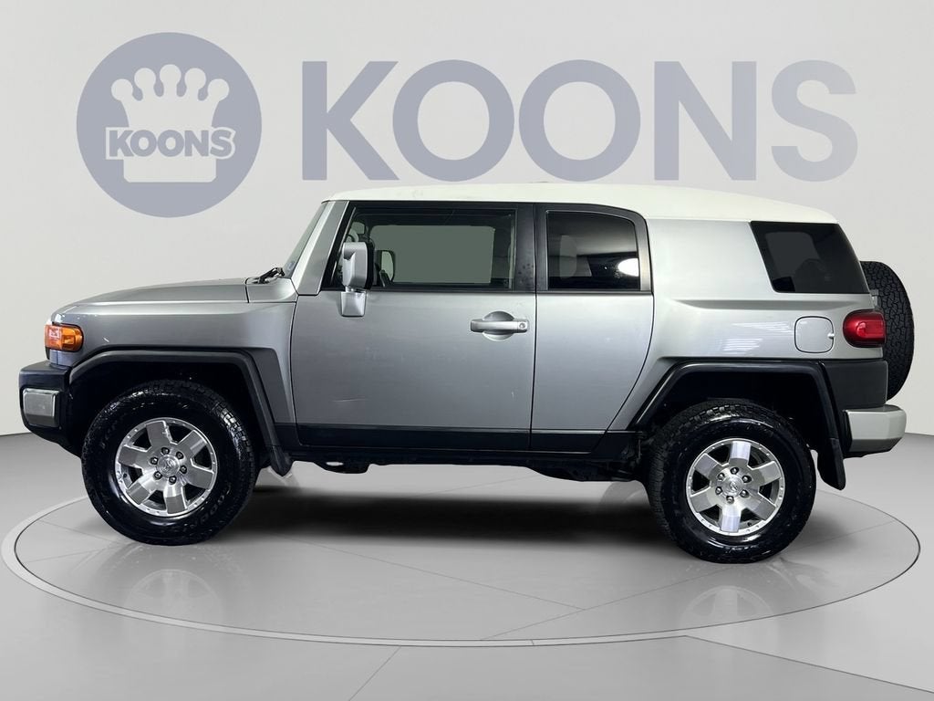 2010 Toyota FJ Cruiser 4WD 4dr Auto (Natl)