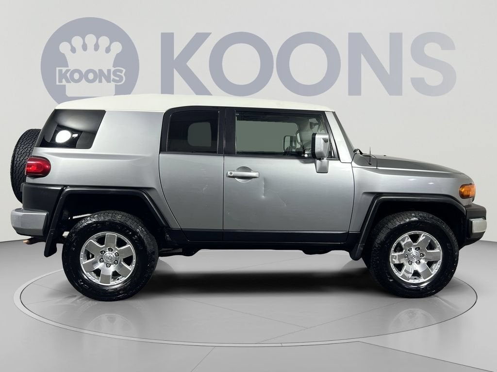 2010 Toyota FJ Cruiser 4WD 4dr Auto (Natl)