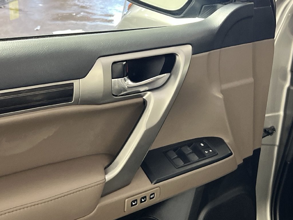 2023 Lexus GX GX 460 Premium
