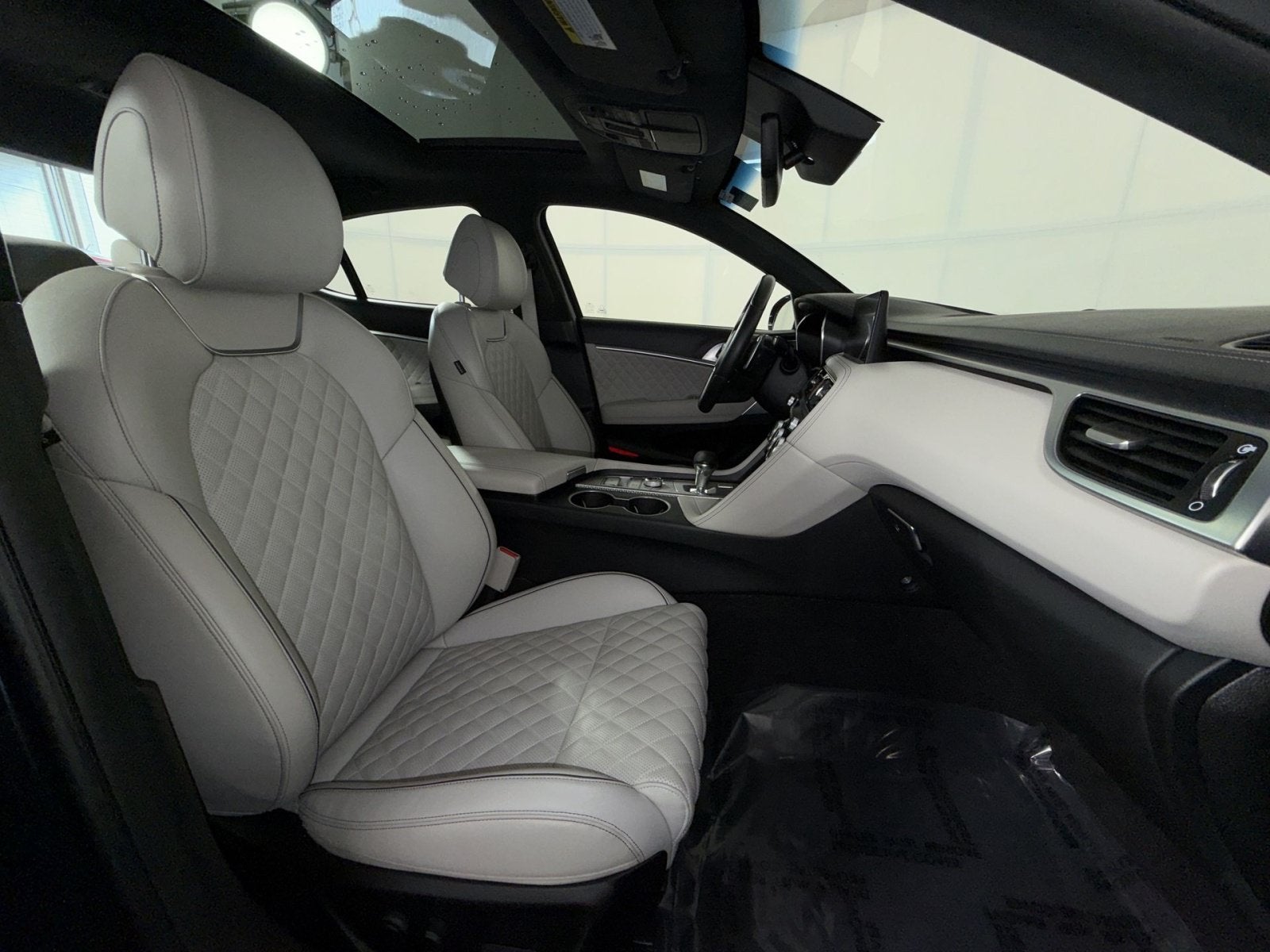 2023 Genesis G70 3.3T