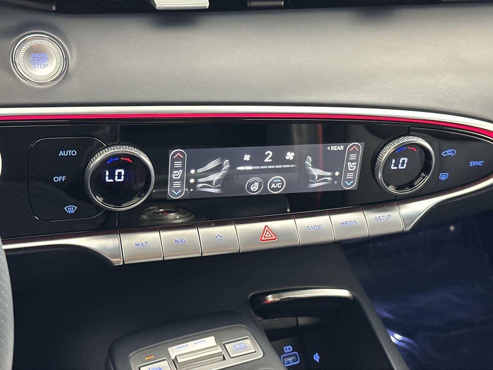 2023 Genesis GV70 2.5T