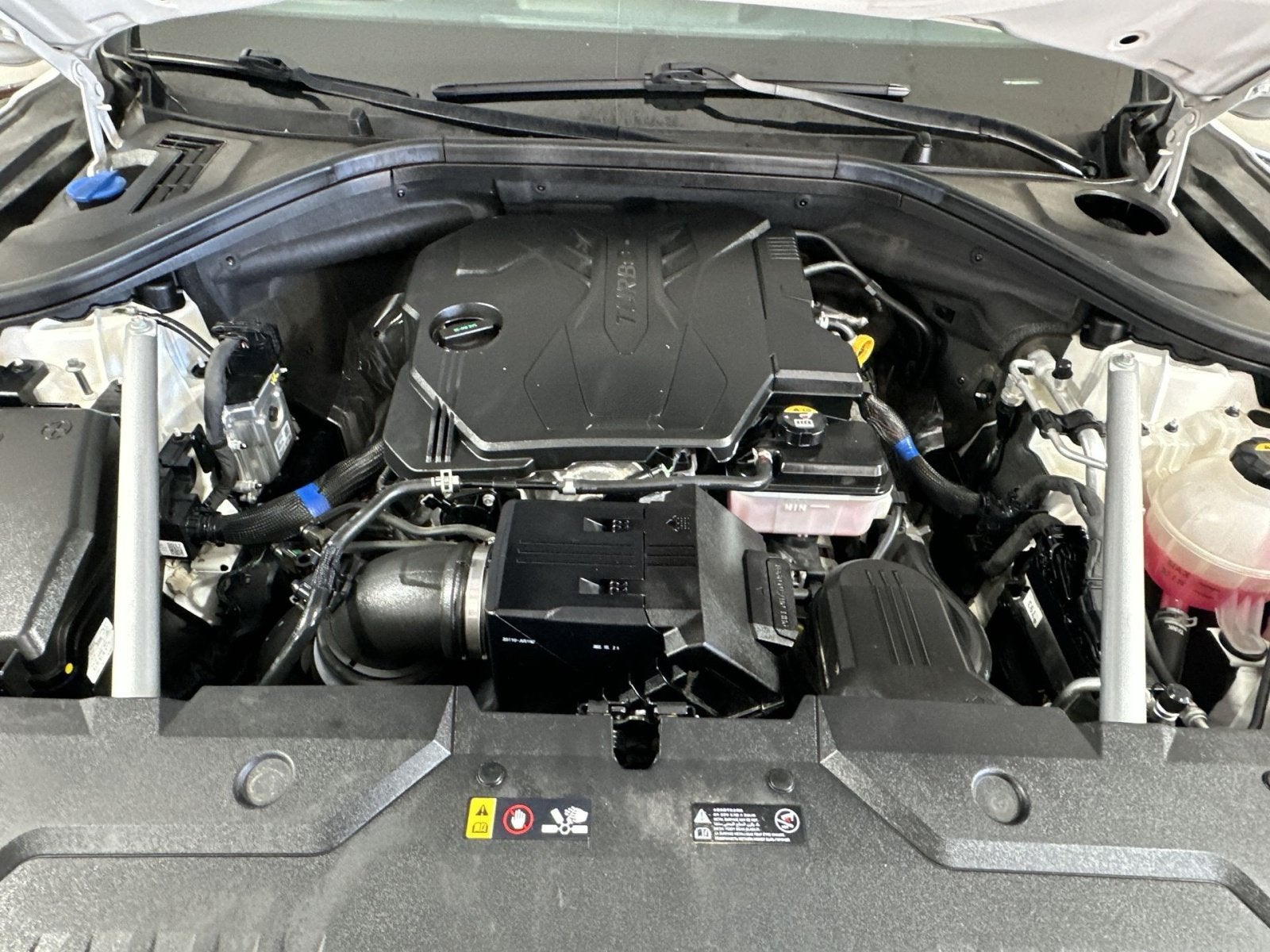2023 Genesis GV70 2.5T