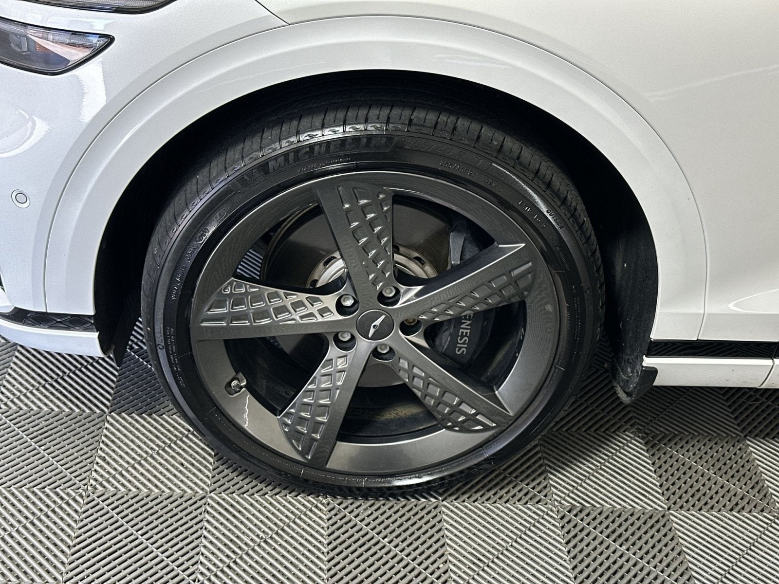 2023 Genesis GV70 2.5T