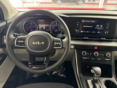 2023 Kia Carnival LX