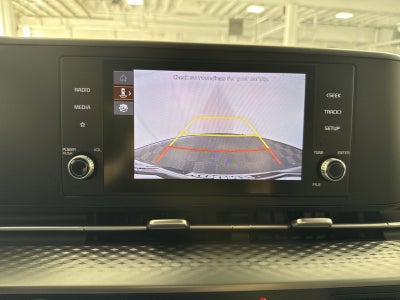2023 Kia Carnival LX
