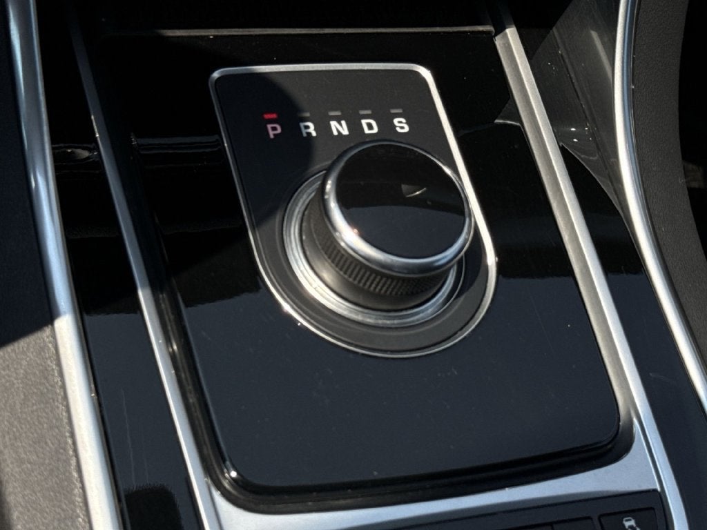 2018 Jaguar XF 25t Prestige