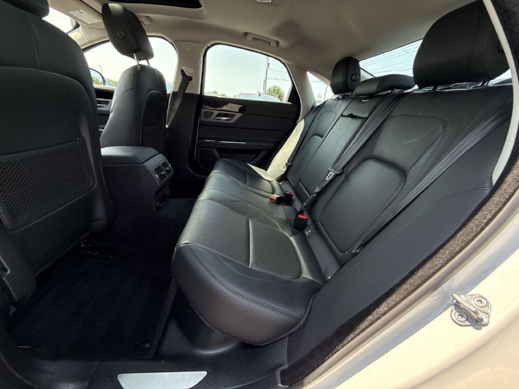 2018 Jaguar XF 25t Prestige