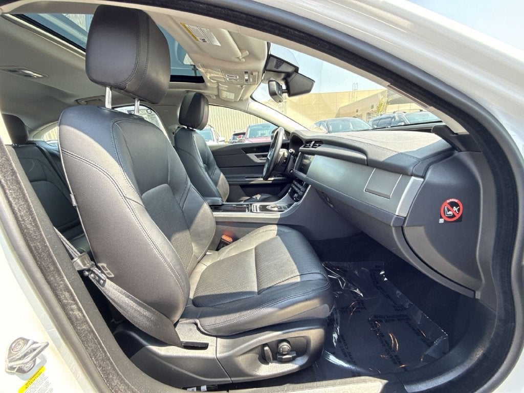 2018 Jaguar XF 25t Prestige