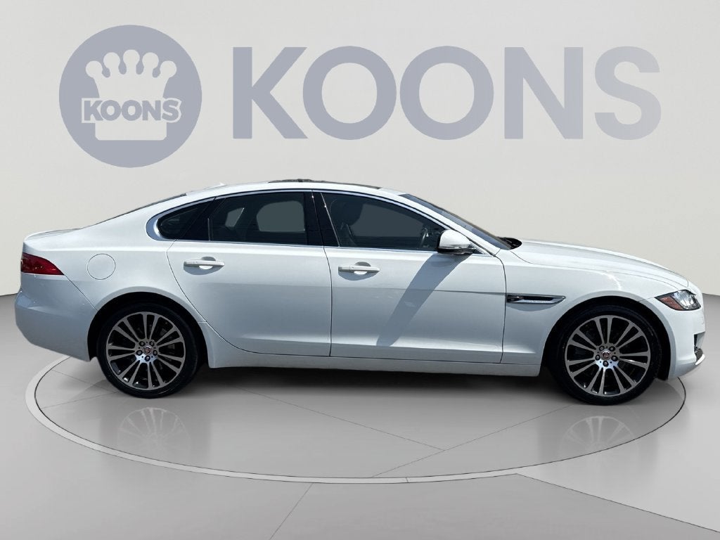 2018 Jaguar XF 25t Prestige