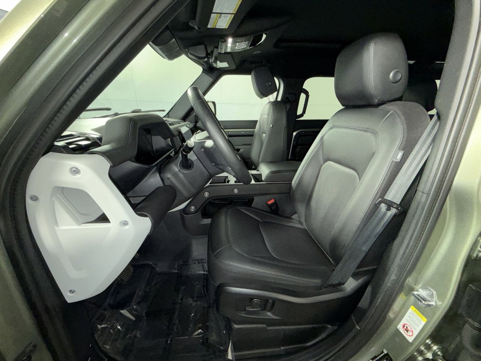 2025 Land Rover Defender S